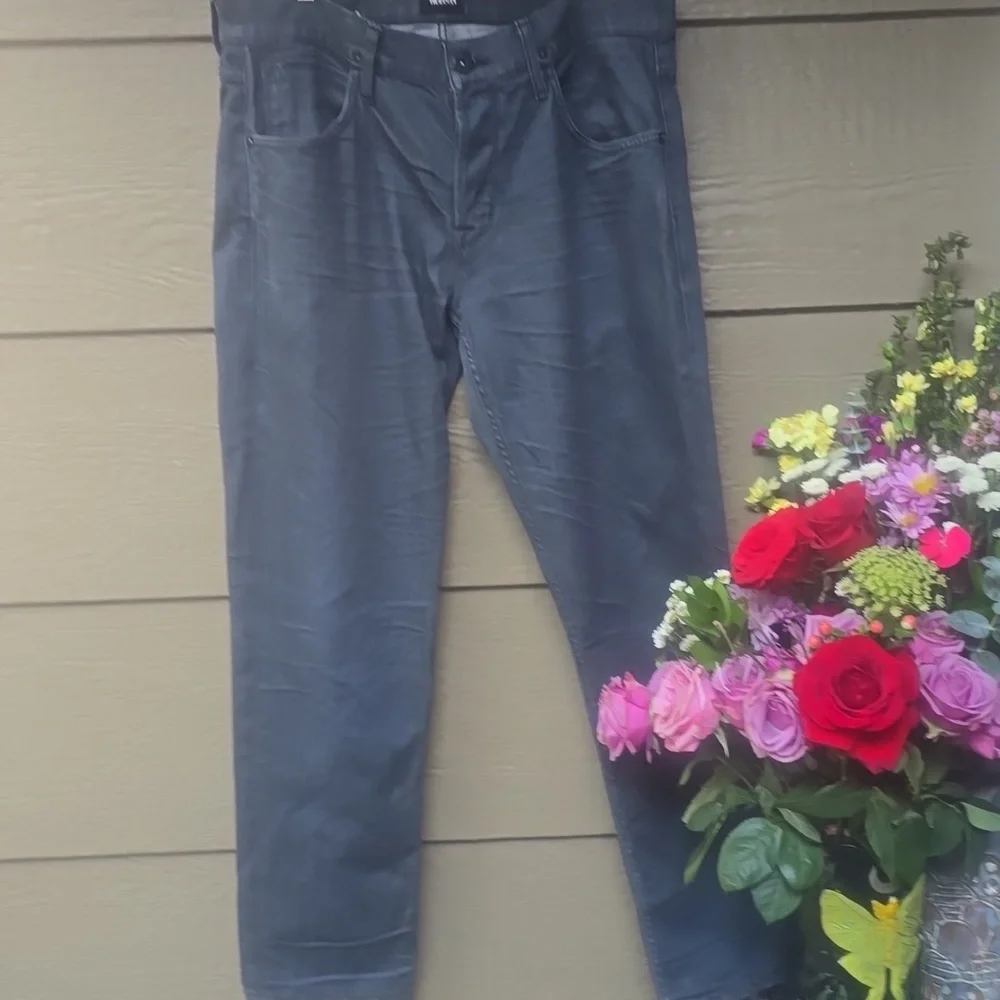 Hudson Blake Slim Straight Gray Jeans 34